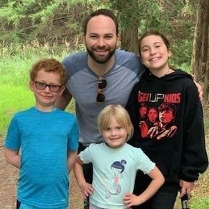 Meet your Posher, Brian